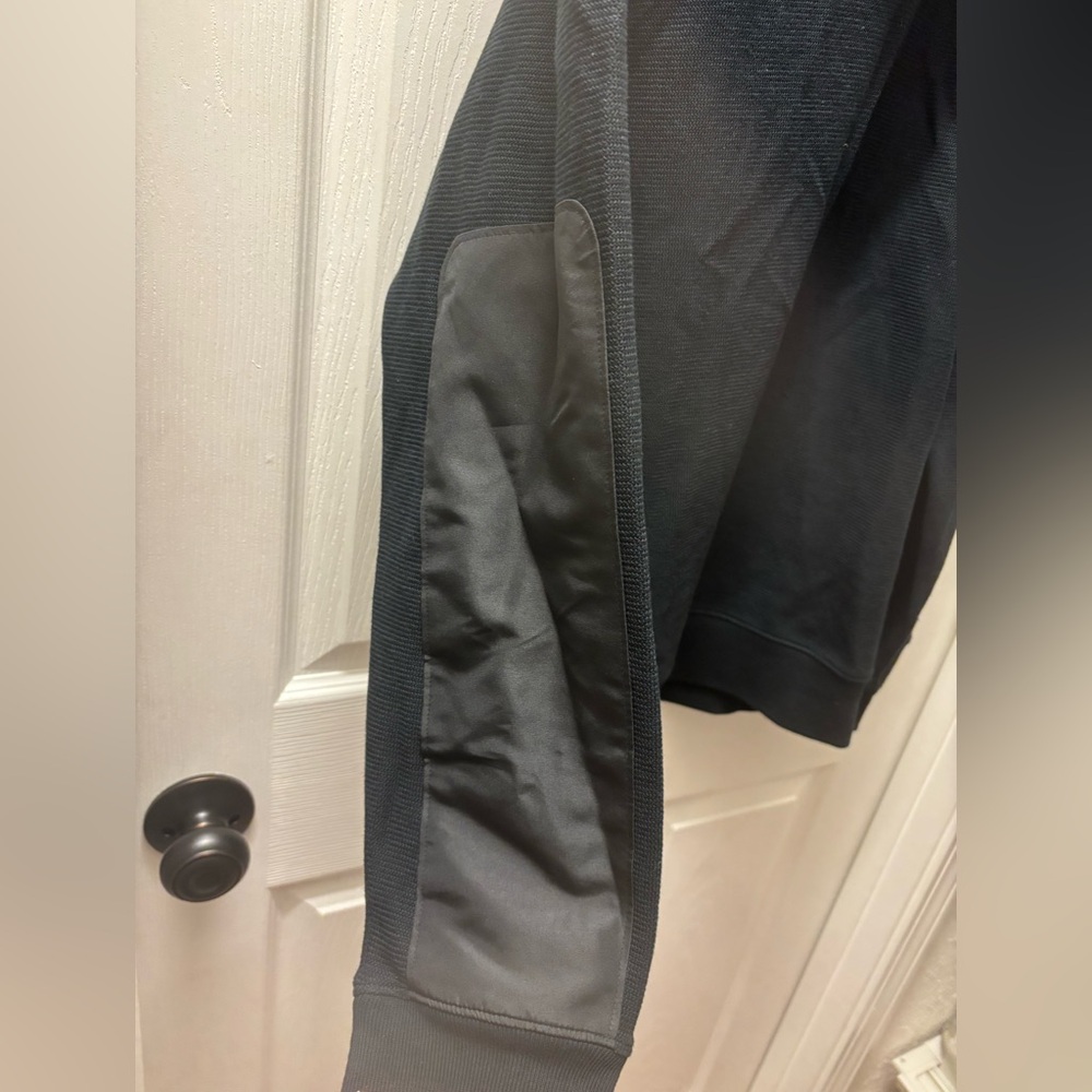 Calvin Klein Black Pullover Sweater - Picture 4 of 7